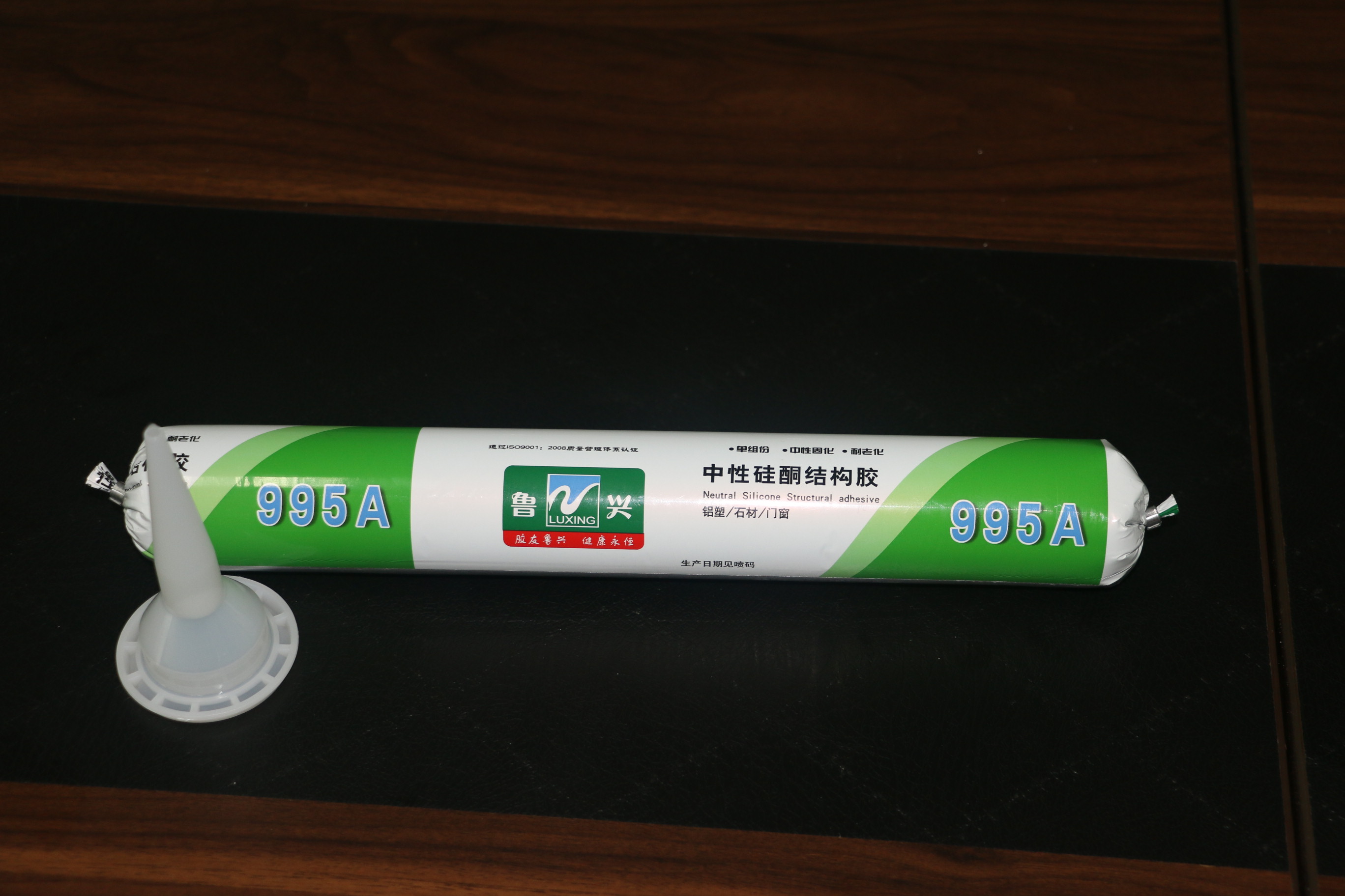 購買結構膠的注意事項 .jpg 購買結構膠的注意事項 .jpg